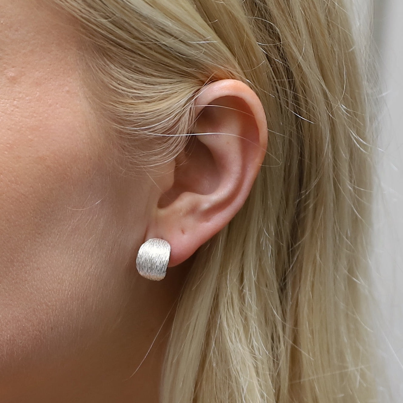 Anna Örhängen-Stabil Stockholm