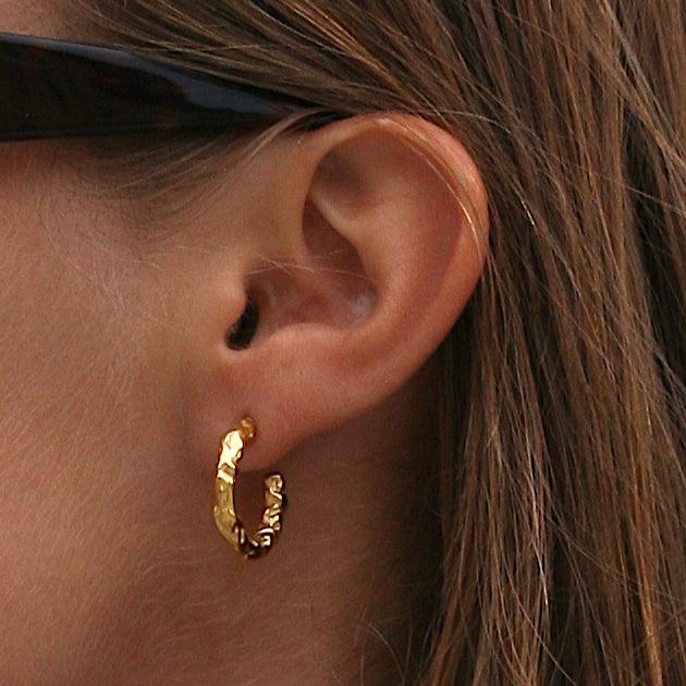 Julia Örhängen-Stabil Stockholm